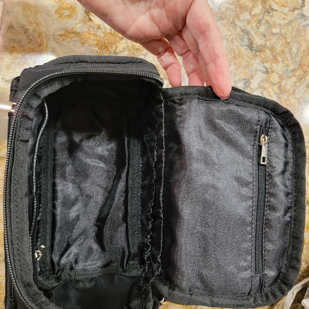 Samantha Brown NWT Travel Bag - Picture 4 of 11